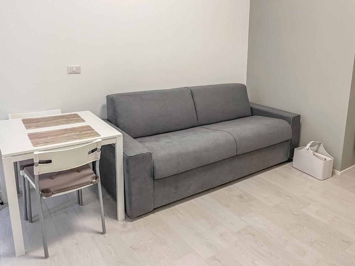 Bnb Capital Milano Moscova - White Milão Exterior foto