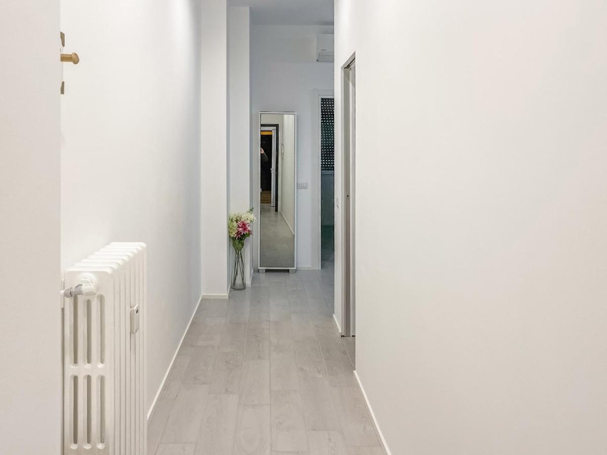 Bnb Capital Milano Moscova - White Milão Exterior foto